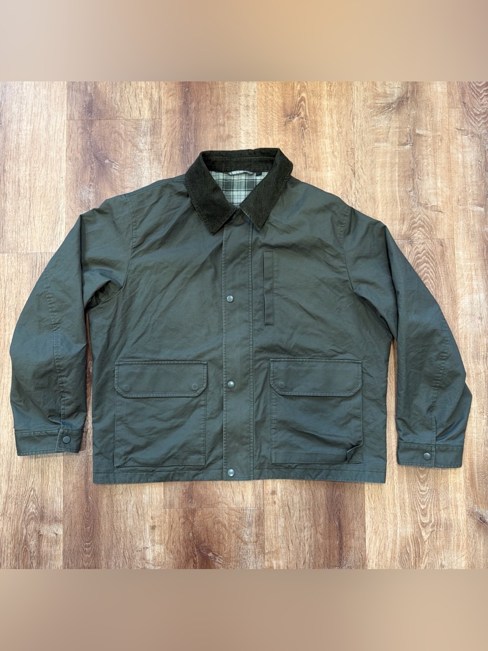 Uniqlo Short Blouson Jacket Men Olive Green Corduroy Collar Field Barn Coat